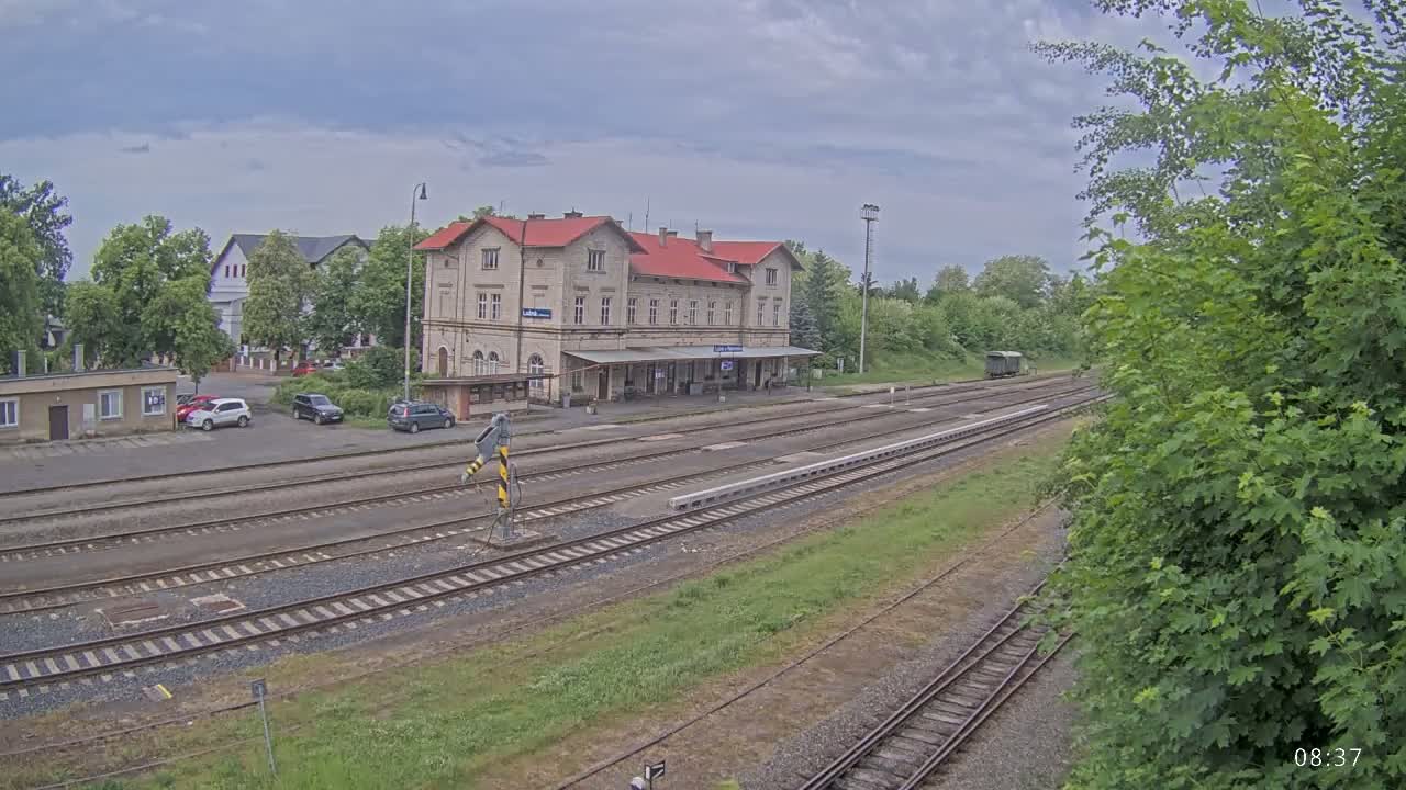 Luzna u Rakovnika Train Station Live Cam - Rakovnik, Central Bohemian, Czechia