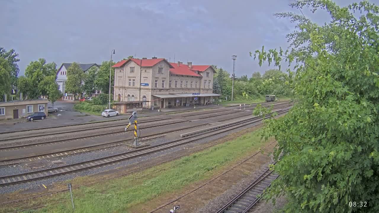 Luzna u Rakovnika Train Station Live Cam - Rakovnik, Central Bohemian, Czechia