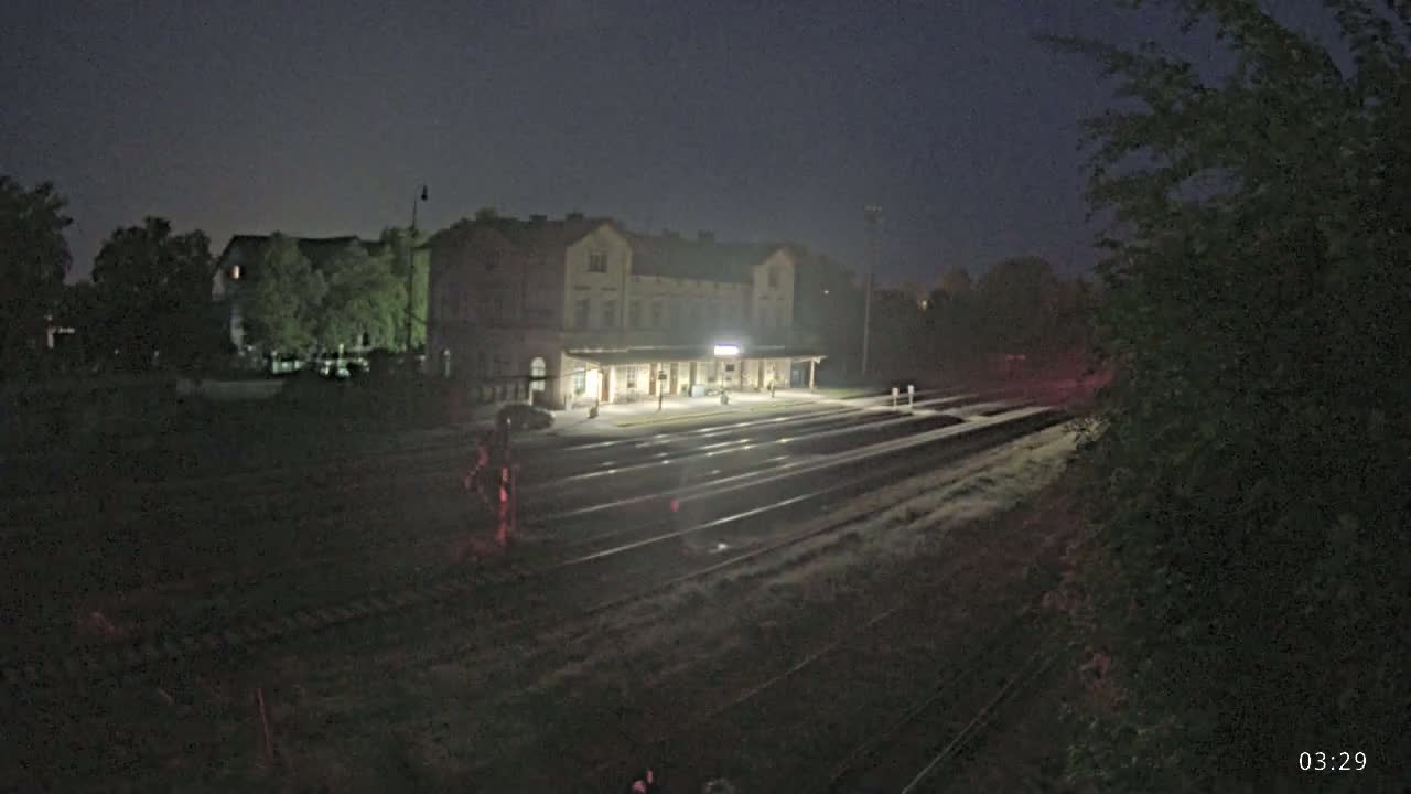 Luzna u Rakovnika Train Station Live Cam - Rakovnik, Central Bohemian, Czechia