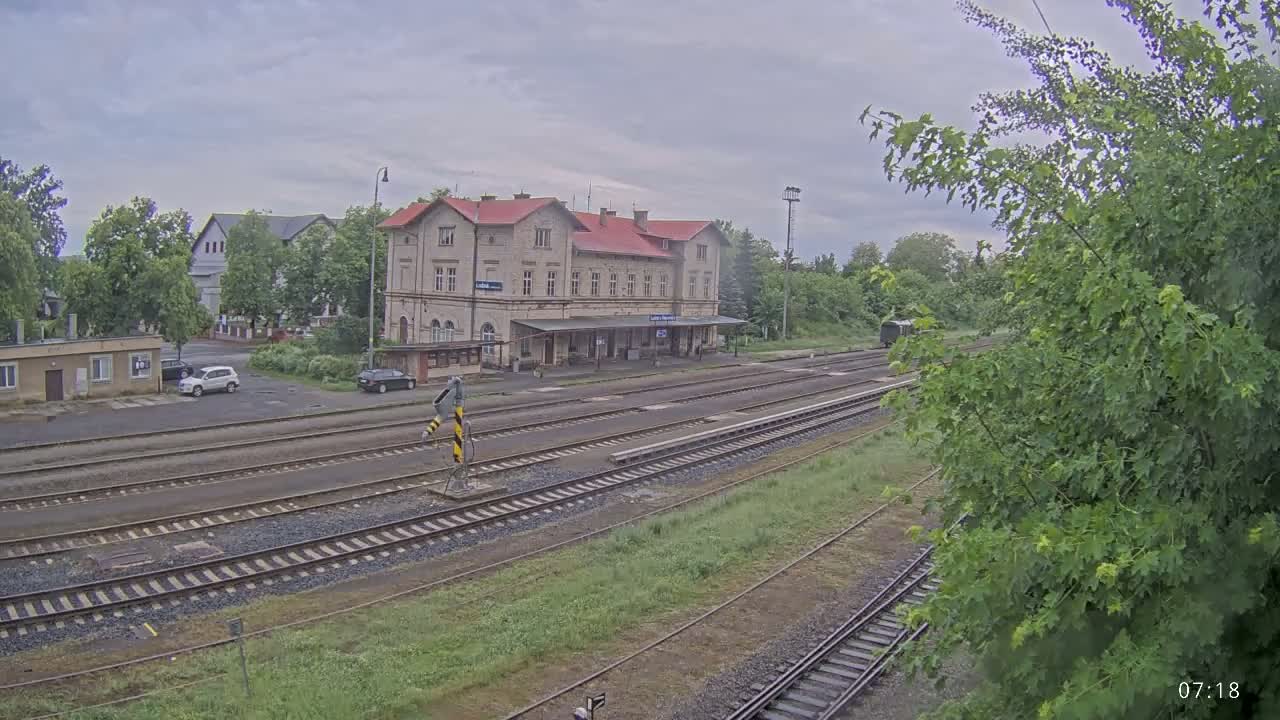 Luzna u Rakovnika Train Station Live Cam - Rakovnik, Central Bohemian, Czechia