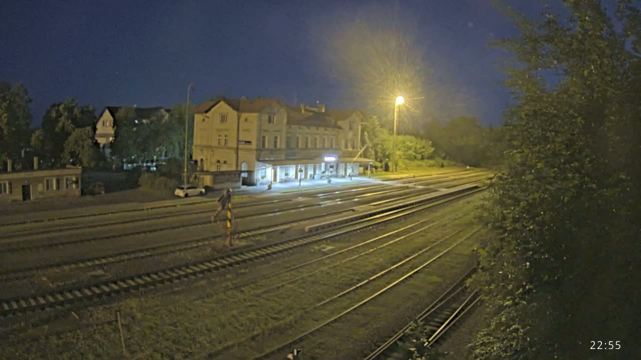 Luzna u Rakovnika Train Station Live Cam - Rakovnik, Central Bohemian, Czechia