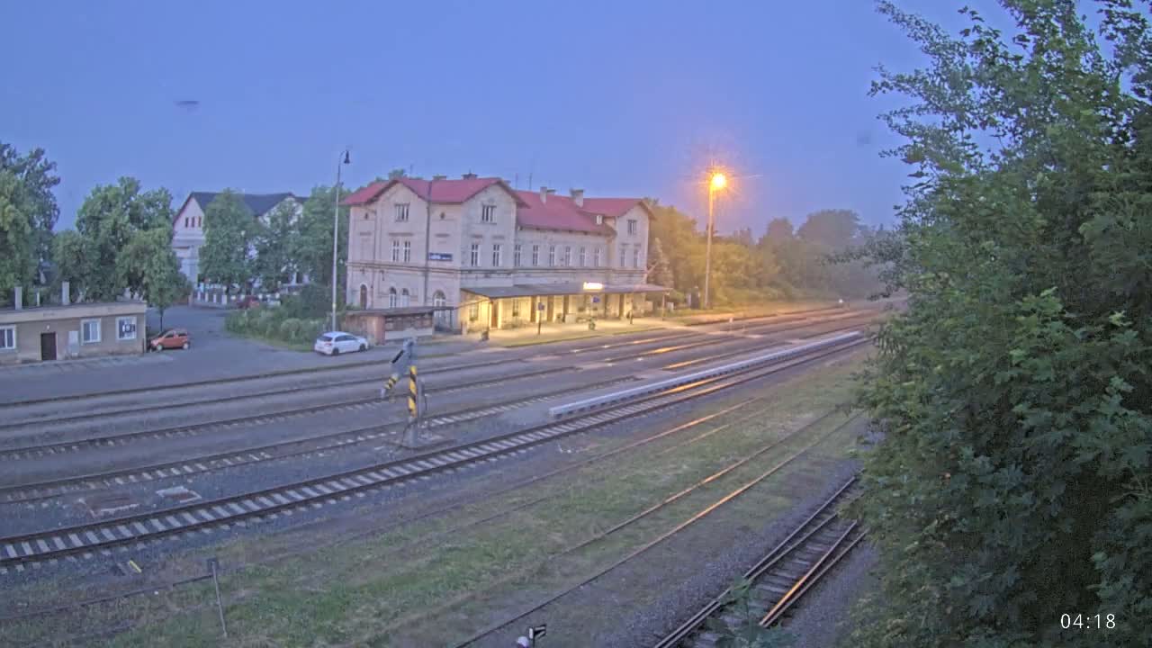 Luzna u Rakovnika Train Station Live Cam - Rakovnik, Central Bohemian, Czechia