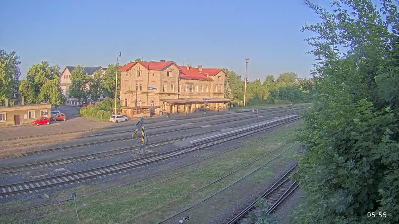 Luzna u Rakovnika Train Station Live Cam - Rakovnik, Central Bohemian, Czechia