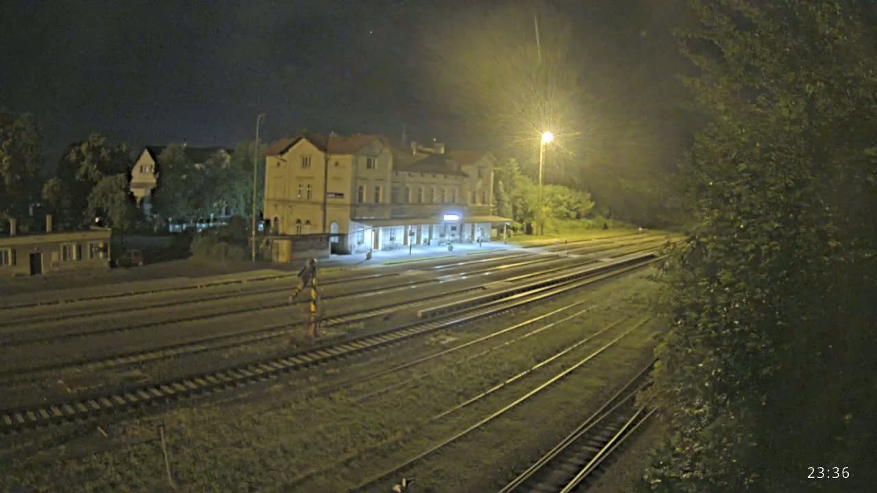 Luzna u Rakovnika Train Station Live Cam - Rakovnik, Central Bohemian, Czechia