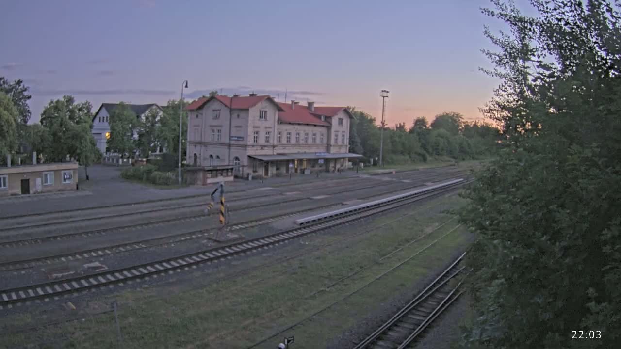 Luzna u Rakovnika Train Station Live Cam - Rakovnik, Central Bohemian, Czechia