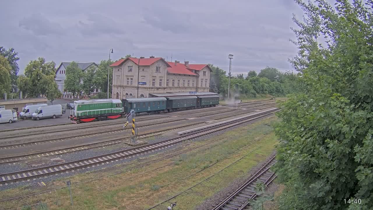 Luzna u Rakovnika Train Station Live Cam - Rakovnik, Central Bohemian, Czechia