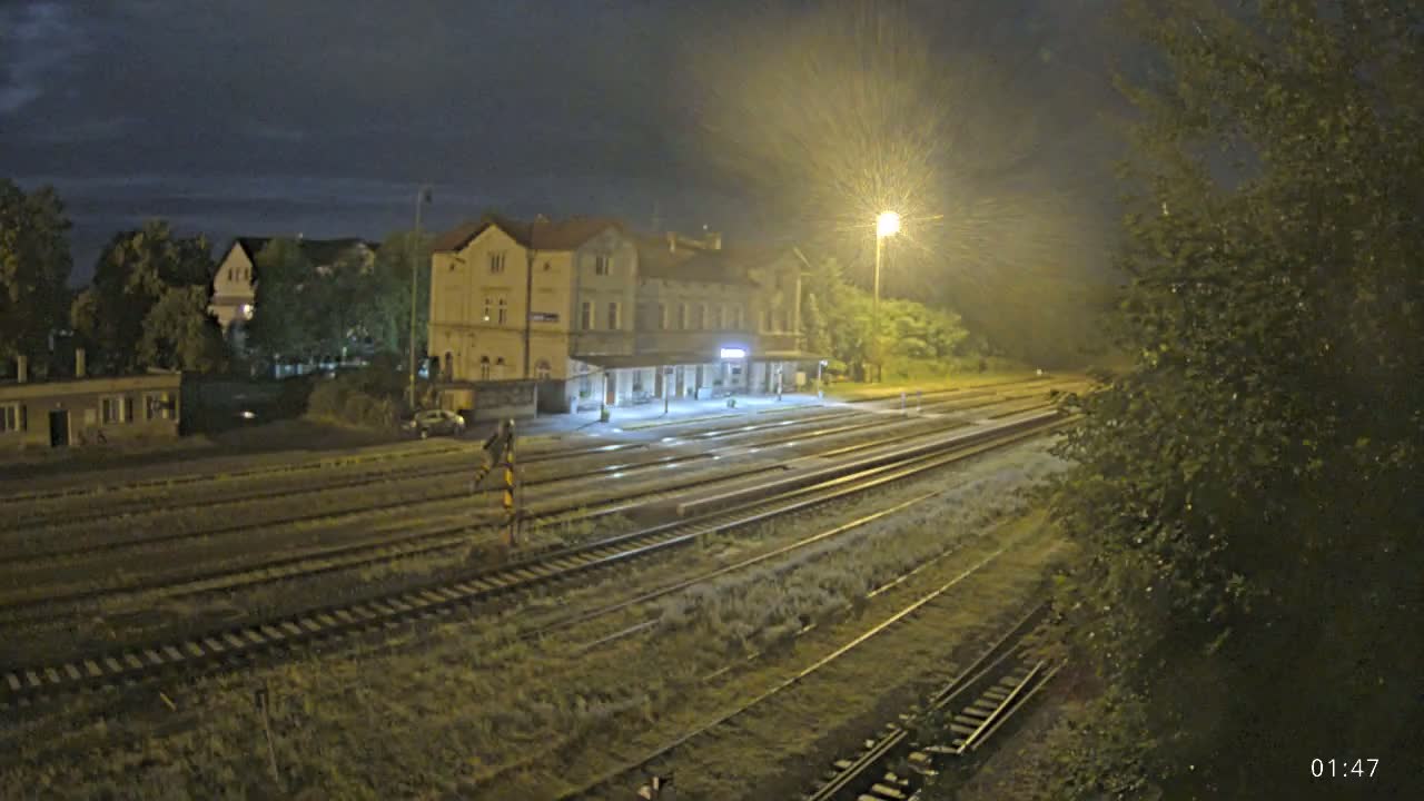 Luzna u Rakovnika Train Station Live Cam - Rakovnik, Central Bohemian, Czechia