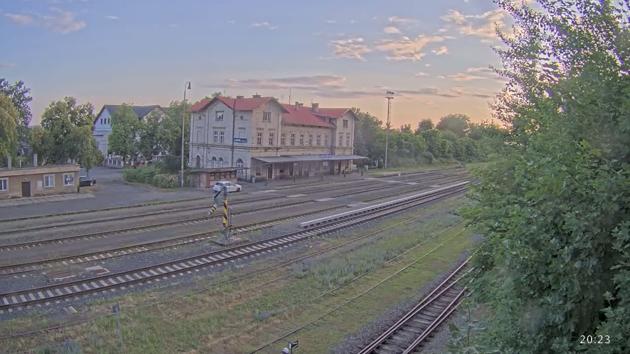 Luzna u Rakovnika Train Station Live Cam - Rakovnik, Central Bohemian, Czechia