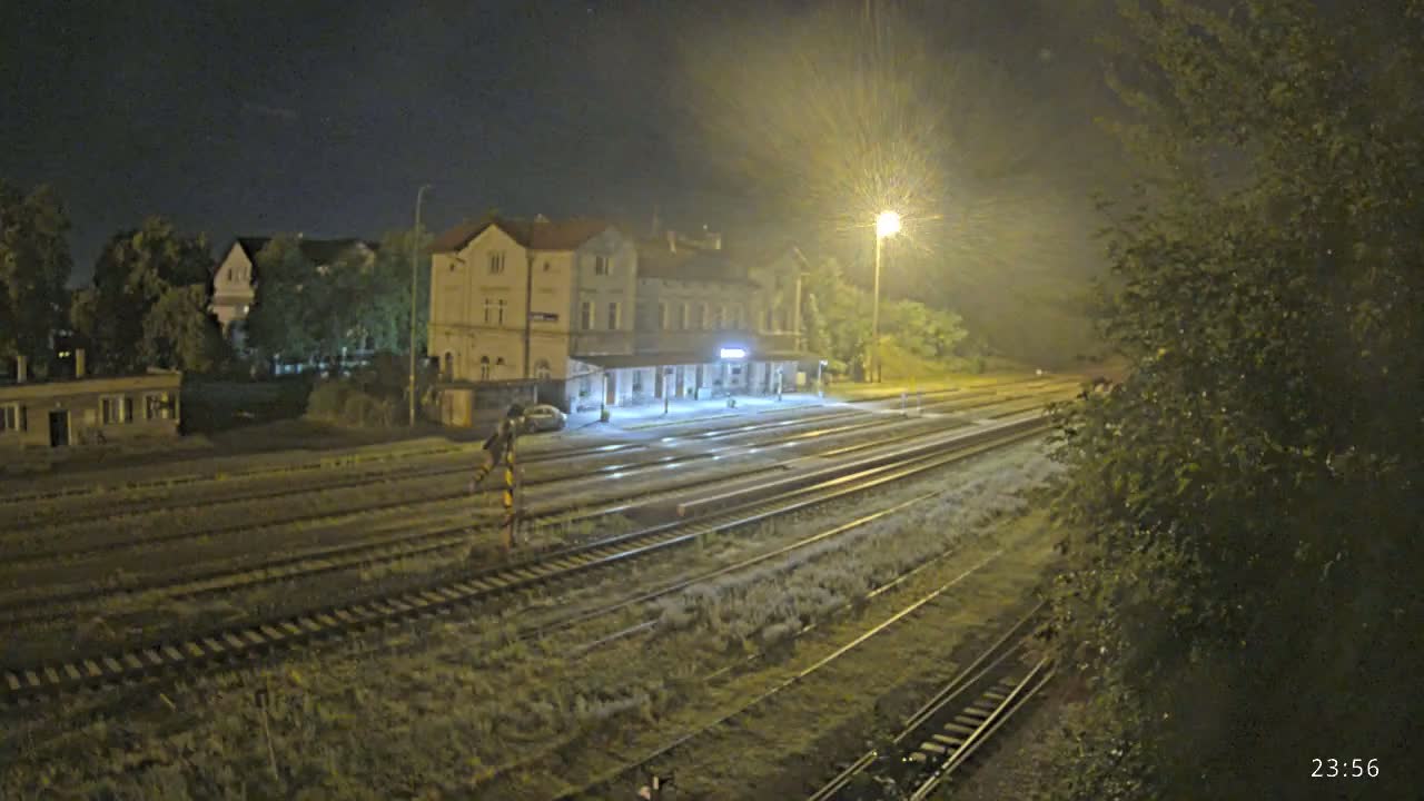 Luzna u Rakovnika Train Station Live Cam - Rakovnik, Central Bohemian, Czechia