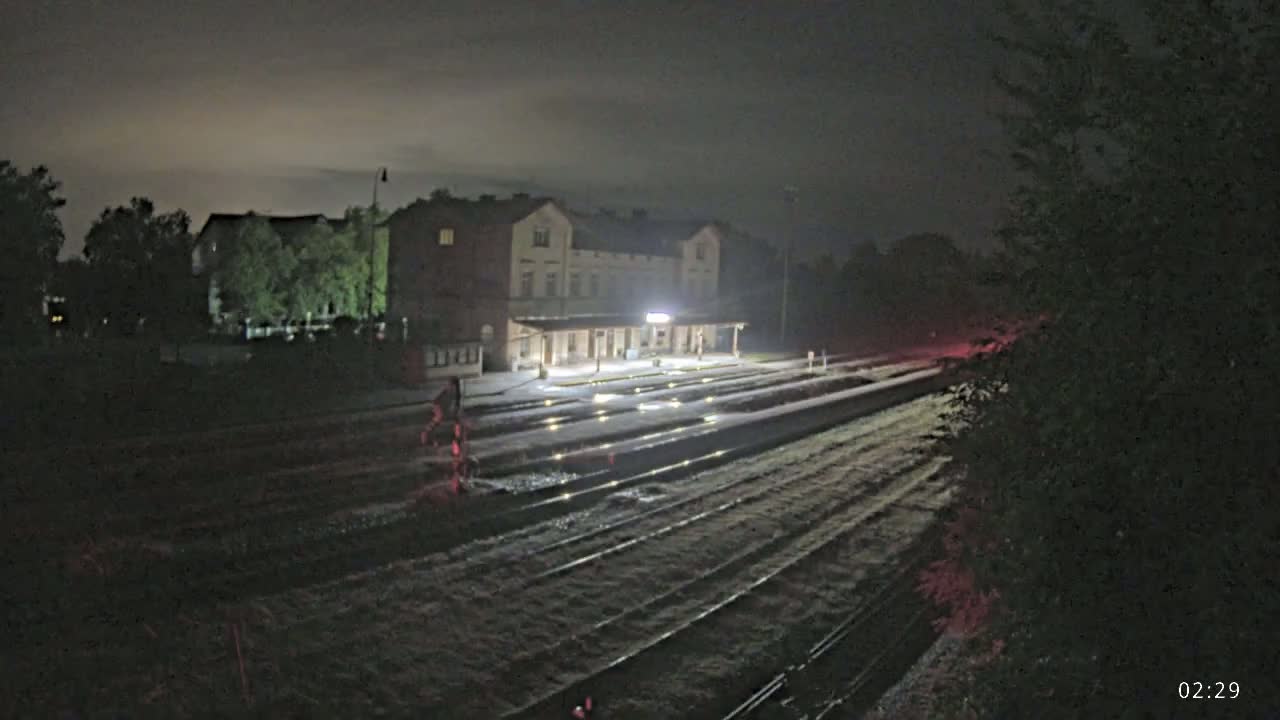 Luzna u Rakovnika Train Station Live Cam - Rakovnik, Central Bohemian, Czechia