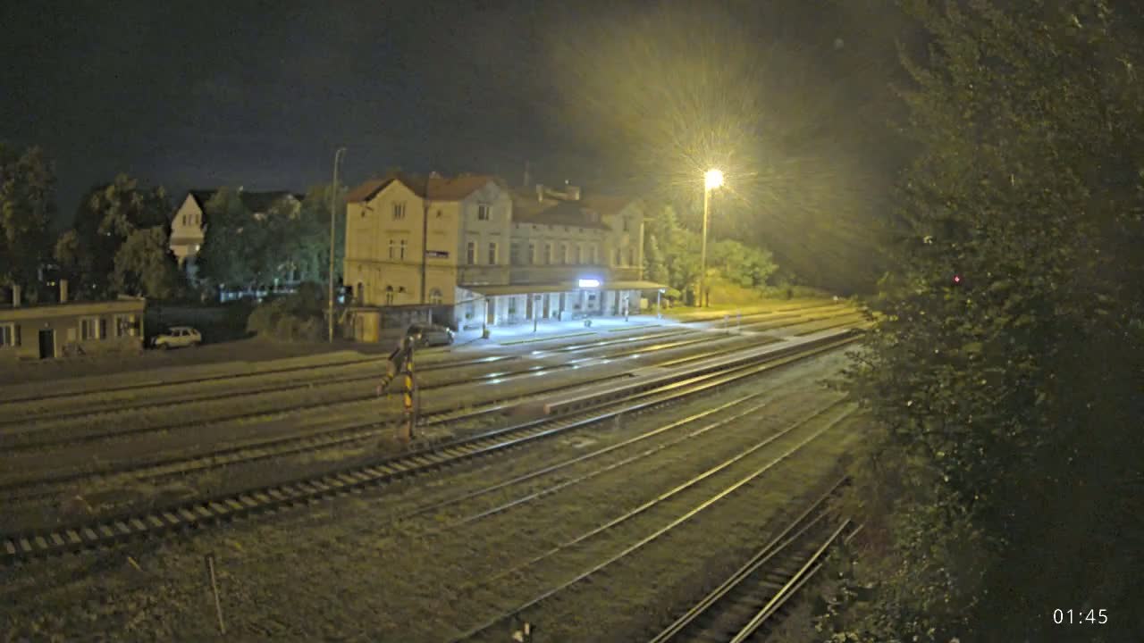 Luzna u Rakovnika Train Station Live Cam - Rakovnik, Central Bohemian, Czechia