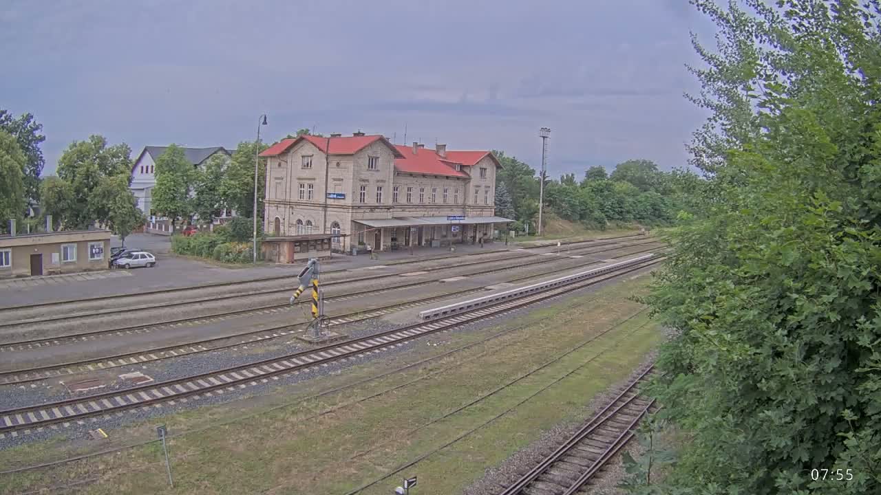 Luzna u Rakovnika Train Station Live Cam - Rakovnik, Central Bohemian, Czechia