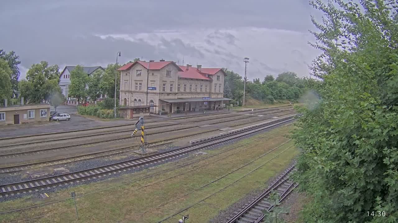 Luzna u Rakovnika Train Station Live Cam - Rakovnik, Central Bohemian, Czechia