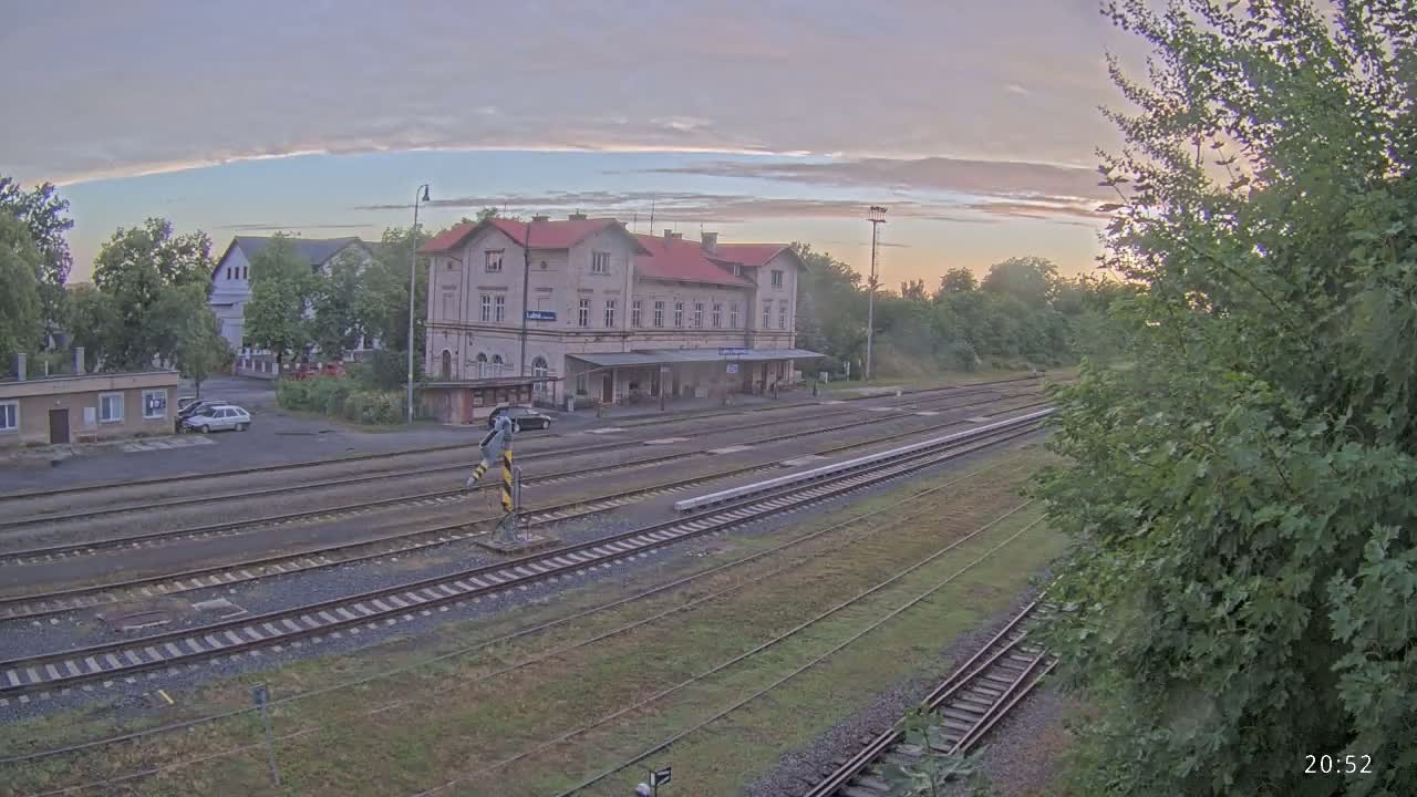 Luzna u Rakovnika Train Station Live Cam - Rakovnik, Central Bohemian, Czechia