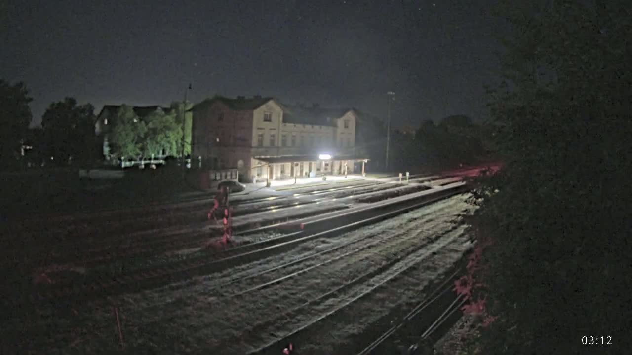 Luzna u Rakovnika Train Station Live Cam - Rakovnik, Central Bohemian, Czechia