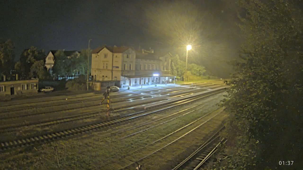 Luzna u Rakovnika Train Station Live Cam - Rakovnik, Central Bohemian, Czechia