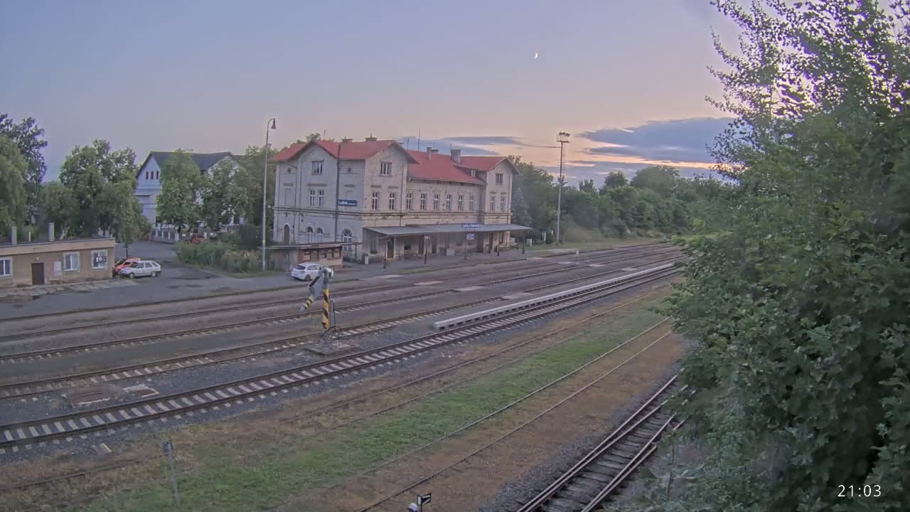 Luzna u Rakovnika Train Station Live Cam - Rakovnik, Central Bohemian, Czechia