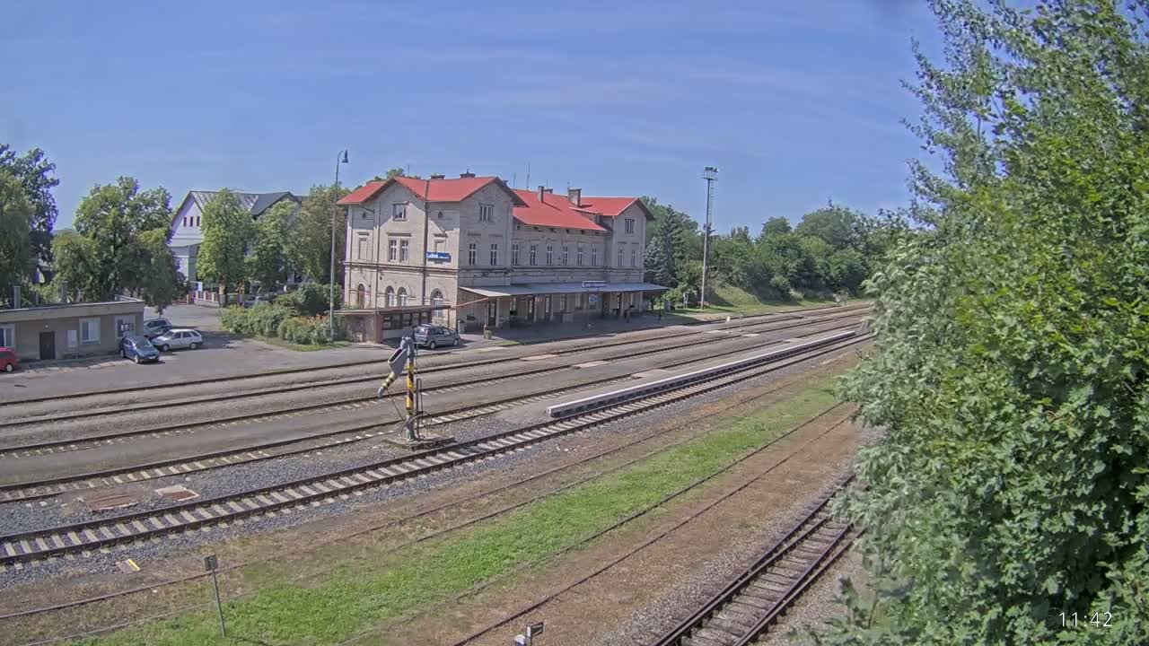 Luzna u Rakovnika Train Station Live Cam - Rakovnik, Central Bohemian, Czechia