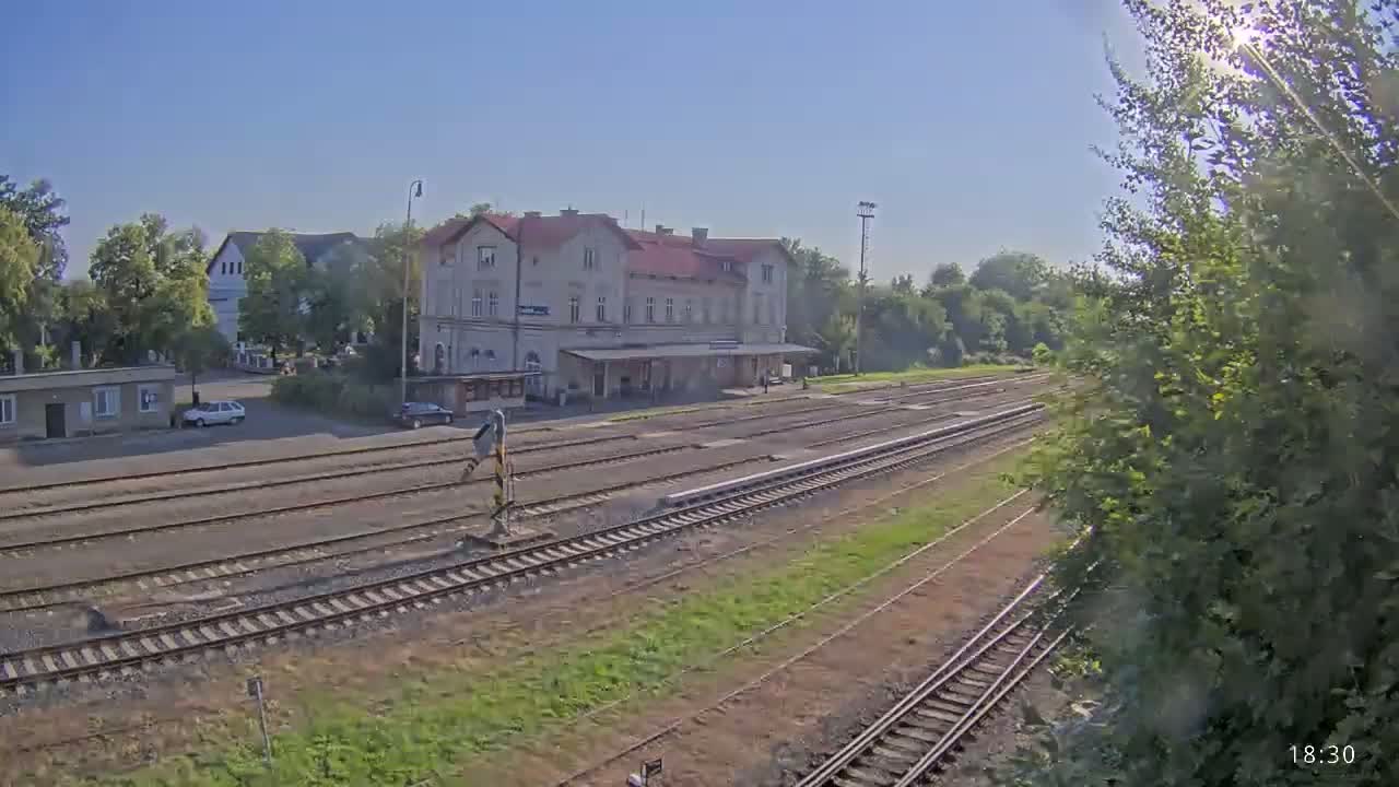 Luzna u Rakovnika Train Station Live Cam - Rakovnik, Central Bohemian, Czechia