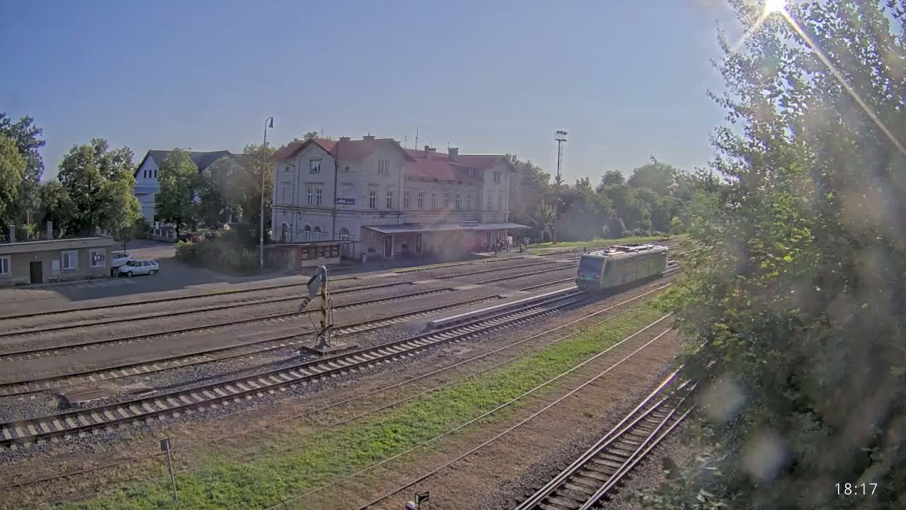 Luzna u Rakovnika Train Station Live Cam - Rakovnik, Central Bohemian, Czechia