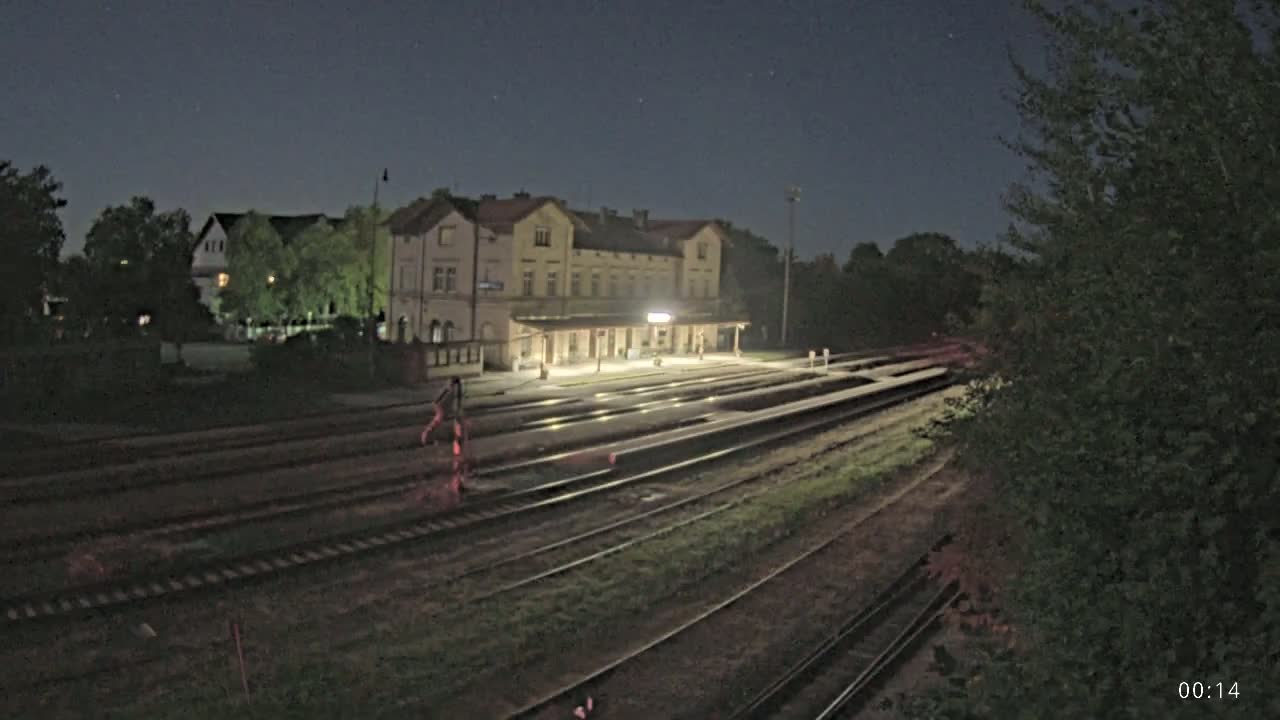 Luzna u Rakovnika Train Station Live Cam - Rakovnik, Central Bohemian, Czechia