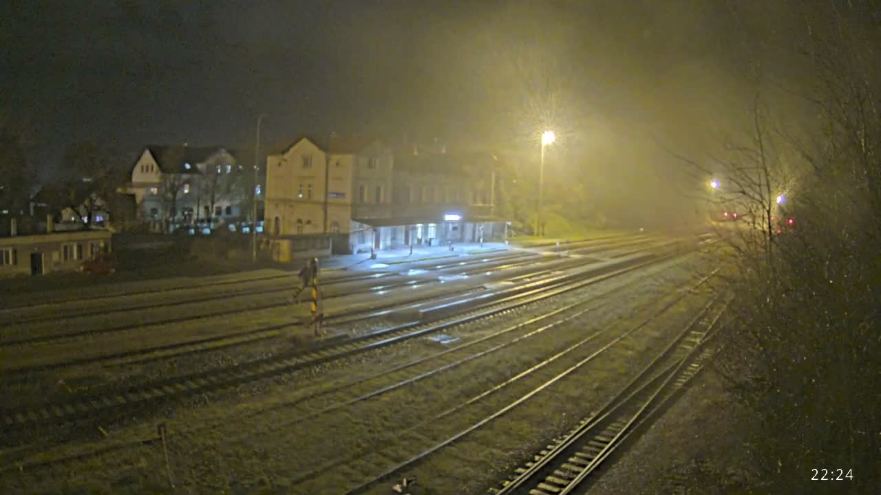 Luzna u Rakovnika Train Station Live Cam - Rakovnik, Central Bohemian, Czechia