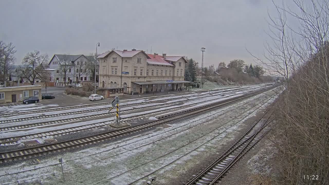 Luzna u Rakovnika Train Station Live Cam - Rakovnik, Central Bohemian, Czechia