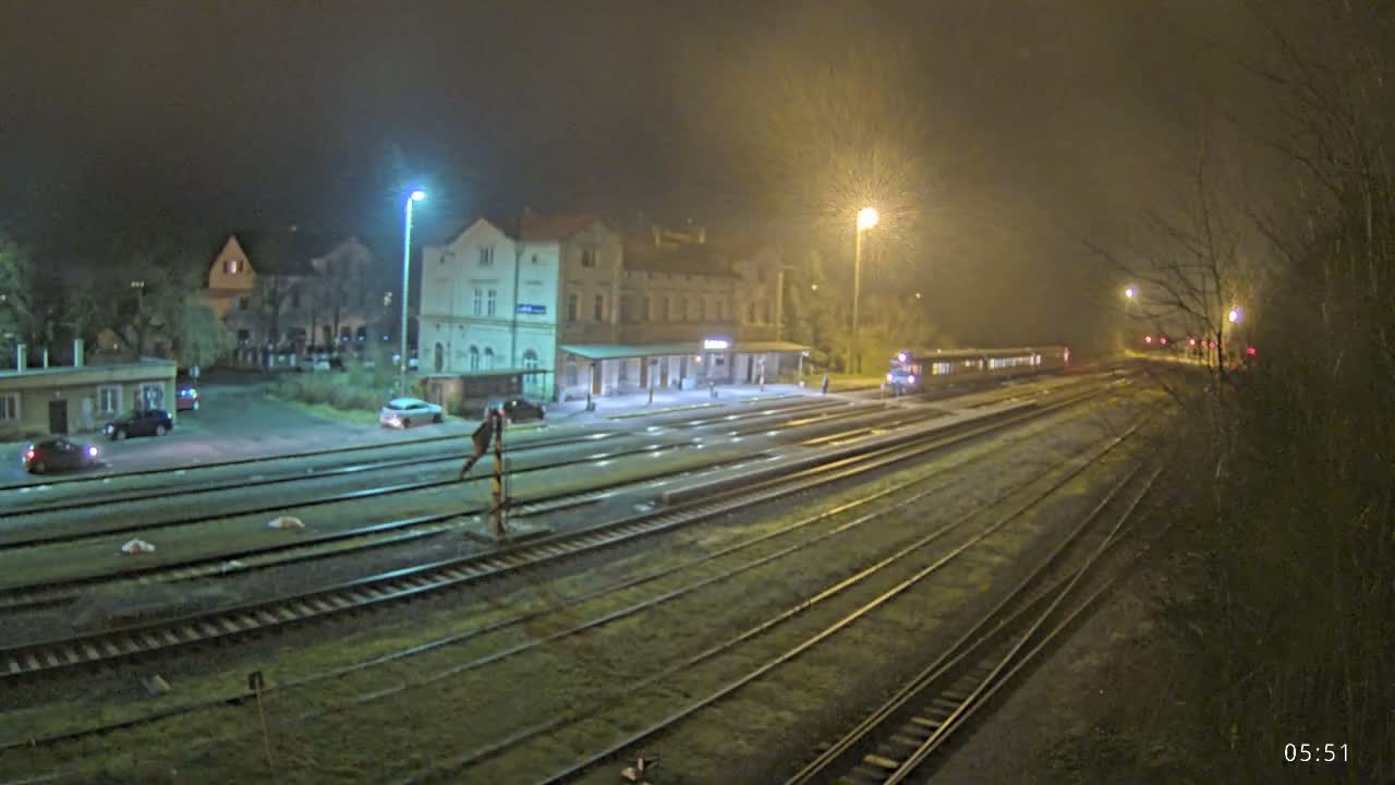 Luzna u Rakovnika Train Station Live Cam - Rakovnik, Central Bohemian, Czechia