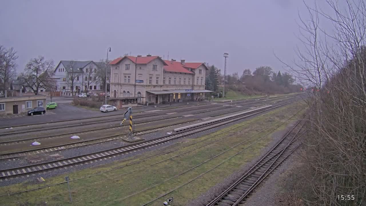 Luzna u Rakovnika Train Station Live Cam - Rakovnik, Central Bohemian, Czechia