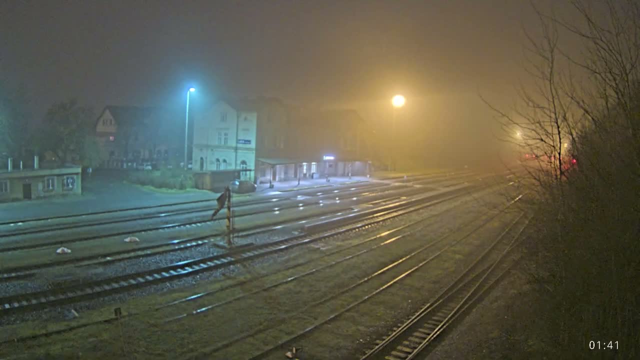 Luzna u Rakovnika Train Station Live Cam - Rakovnik, Central Bohemian, Czechia