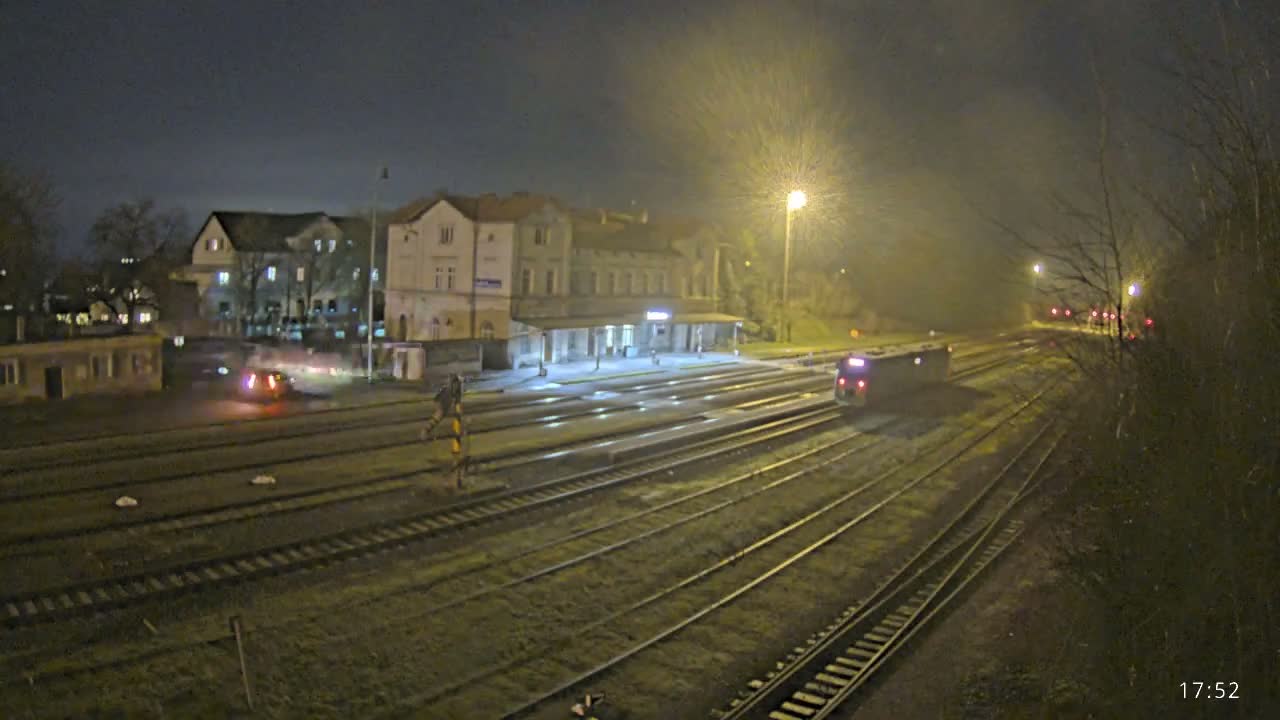 Luzna u Rakovnika Train Station Live Cam - Rakovnik, Central Bohemian, Czechia