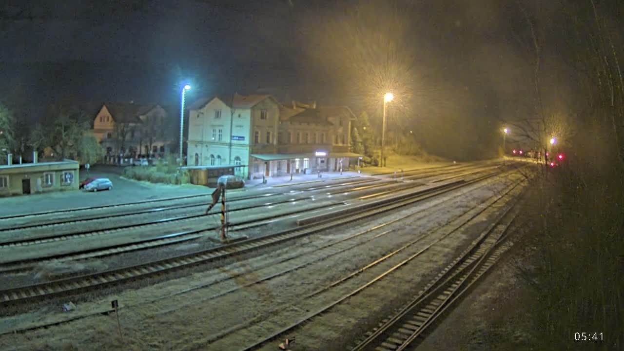 Luzna u Rakovnika Train Station Live Cam - Rakovnik, Central Bohemian, Czechia