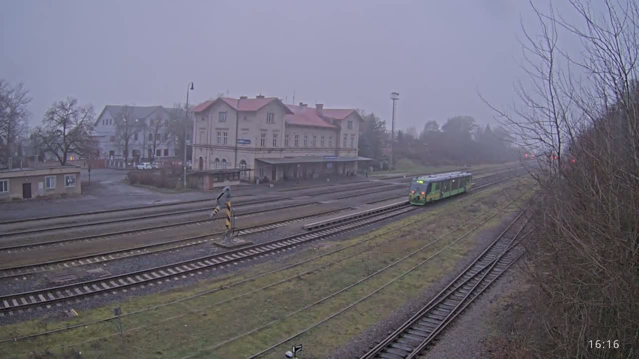 Luzna u Rakovnika Train Station Live Cam - Rakovnik, Central Bohemian, Czechia