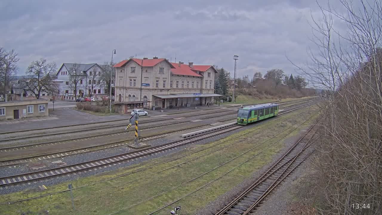 Luzna u Rakovnika Train Station Live Cam - Rakovnik, Central Bohemian, Czechia