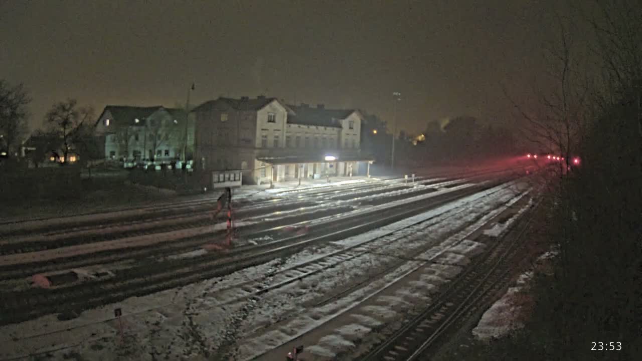 Luzna u Rakovnika Train Station Live Cam - Rakovnik, Central Bohemian, Czechia