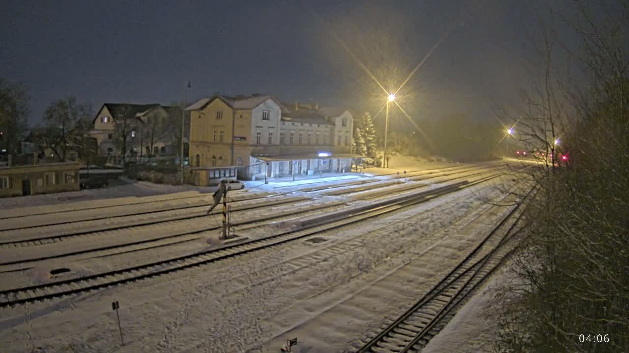 Luzna u Rakovnika Train Station Live Cam - Rakovnik, Central Bohemian, Czechia