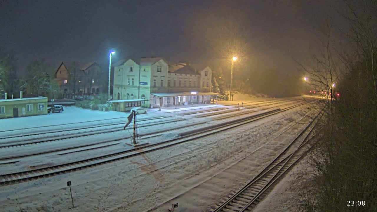 Luzna u Rakovnika Train Station Live Cam - Rakovnik, Central Bohemian, Czechia
