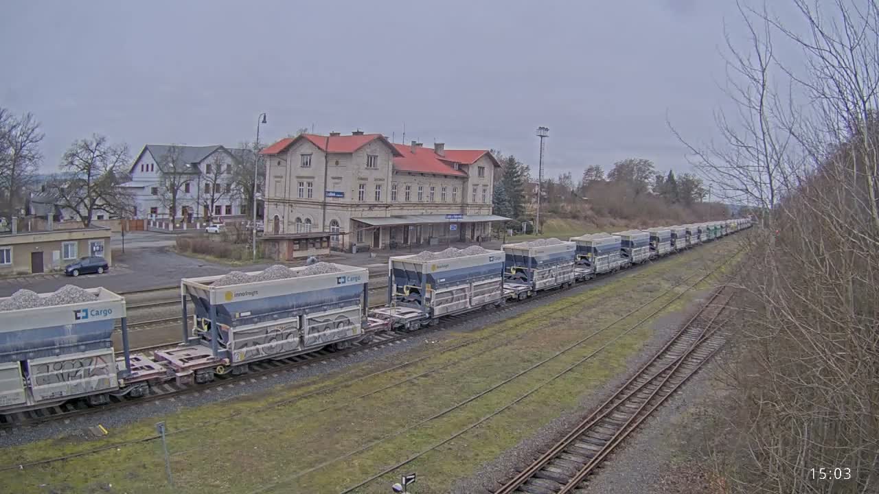 Luzna u Rakovnika Train Station Live Cam - Rakovnik, Central Bohemian, Czechia