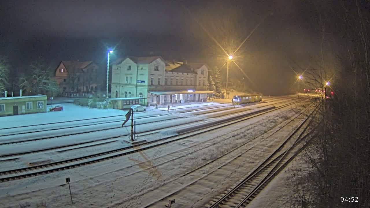 Luzna u Rakovnika Train Station Live Cam - Rakovnik, Central Bohemian, Czechia