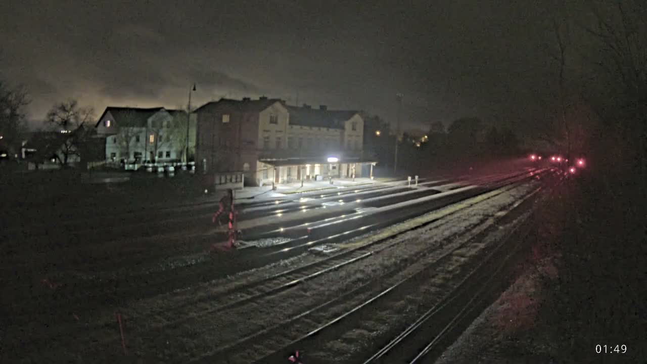 Luzna u Rakovnika Train Station Live Cam - Rakovnik, Central Bohemian, Czechia
