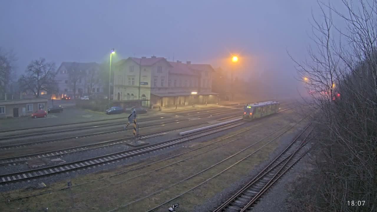 Luzna u Rakovnika Train Station Live Cam - Rakovnik, Central Bohemian, Czechia
