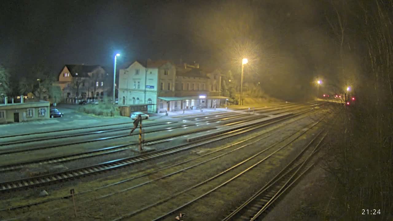 Luzna u Rakovnika Train Station Live Cam - Rakovnik, Central Bohemian, Czechia