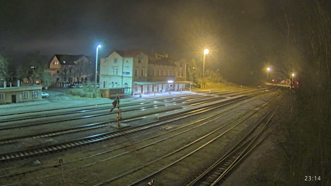 Luzna u Rakovnika Train Station Live Cam - Rakovnik, Central Bohemian, Czechia