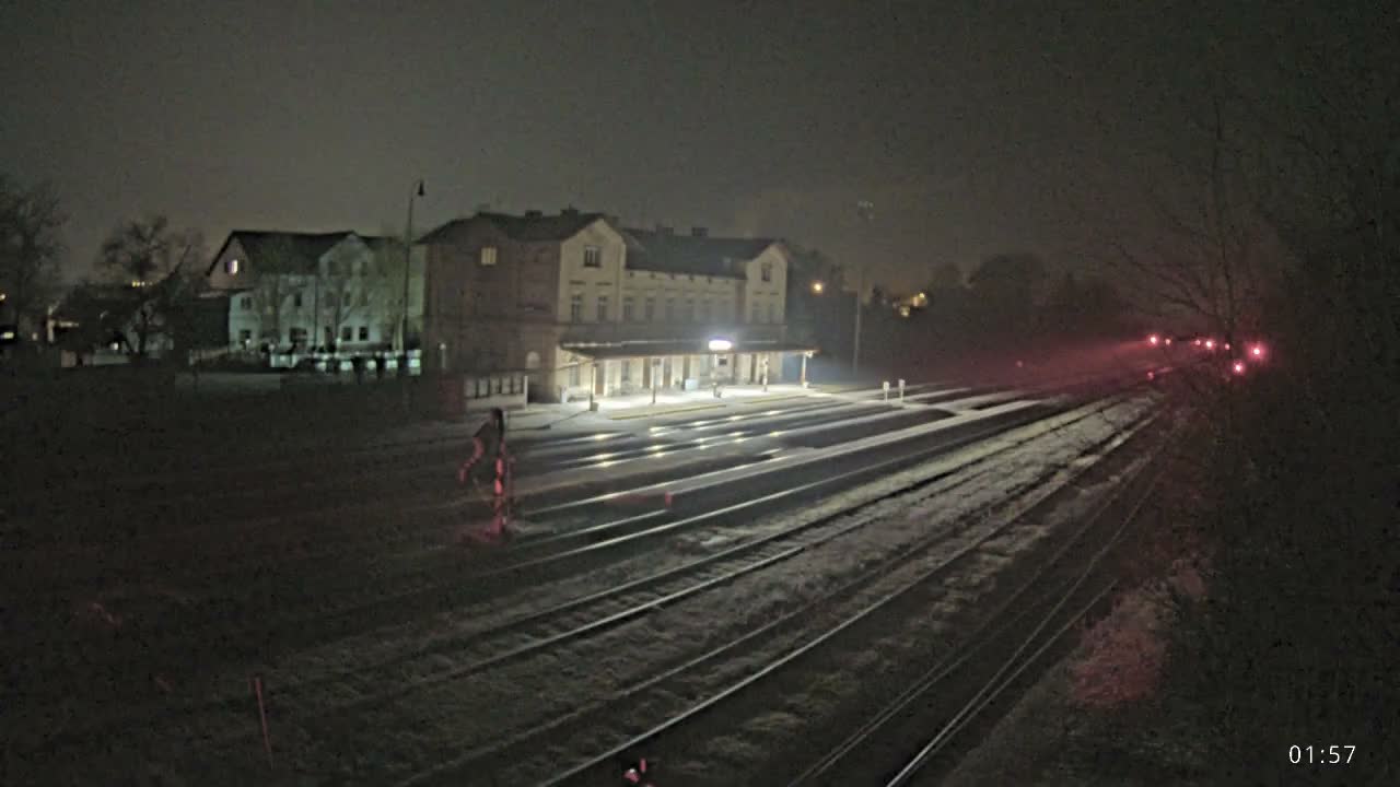 Luzna u Rakovnika Train Station Live Cam - Rakovnik, Central Bohemian, Czechia