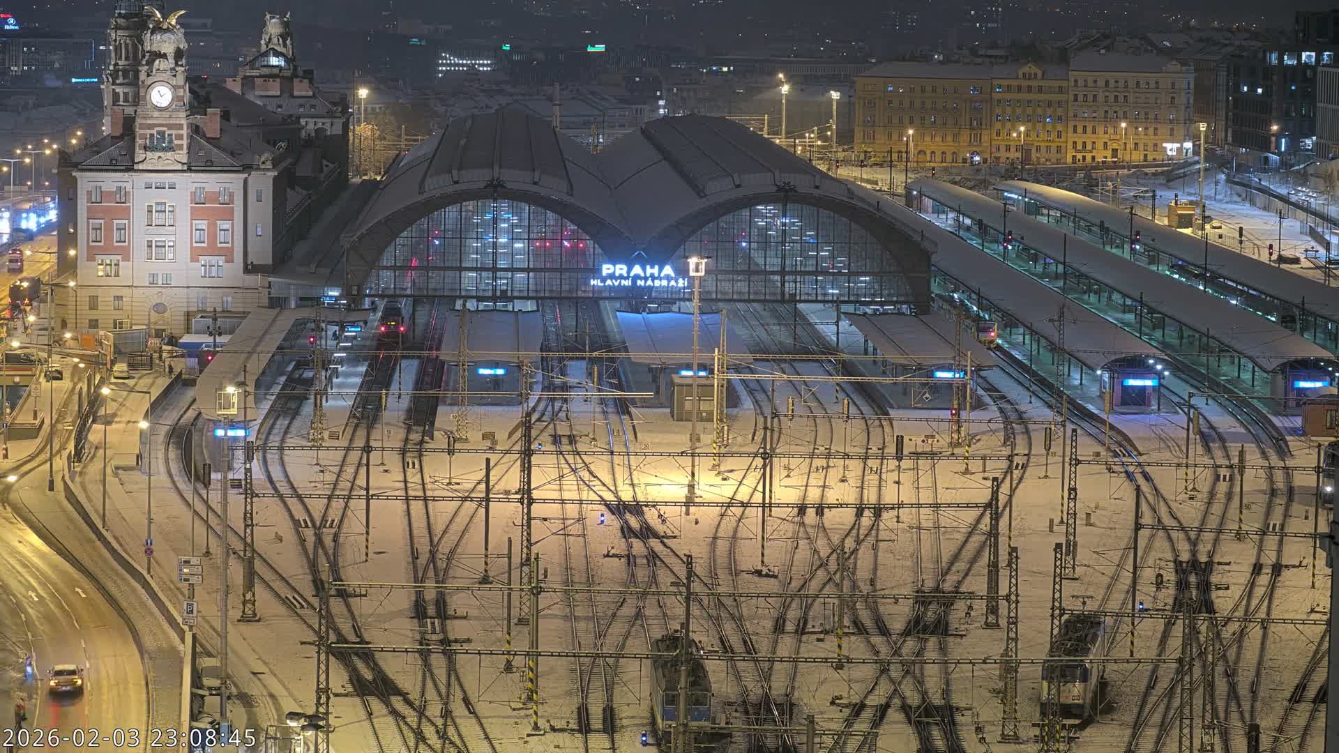 Prague Main Train  Station Live Cam & Praha City Skyline Live Cam, (Praha Hlavní Nádraží)- Vinohrady, Prague, Czechia