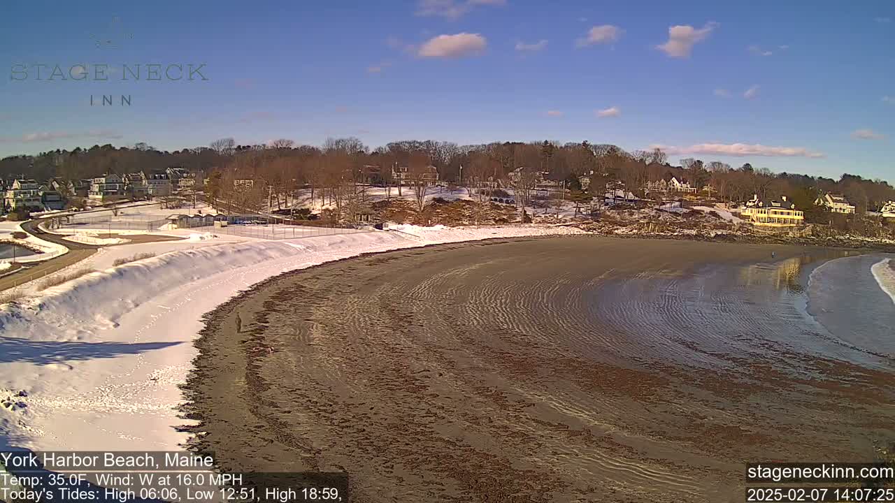 York Harbor Beach Live Cam, Maine USA 
