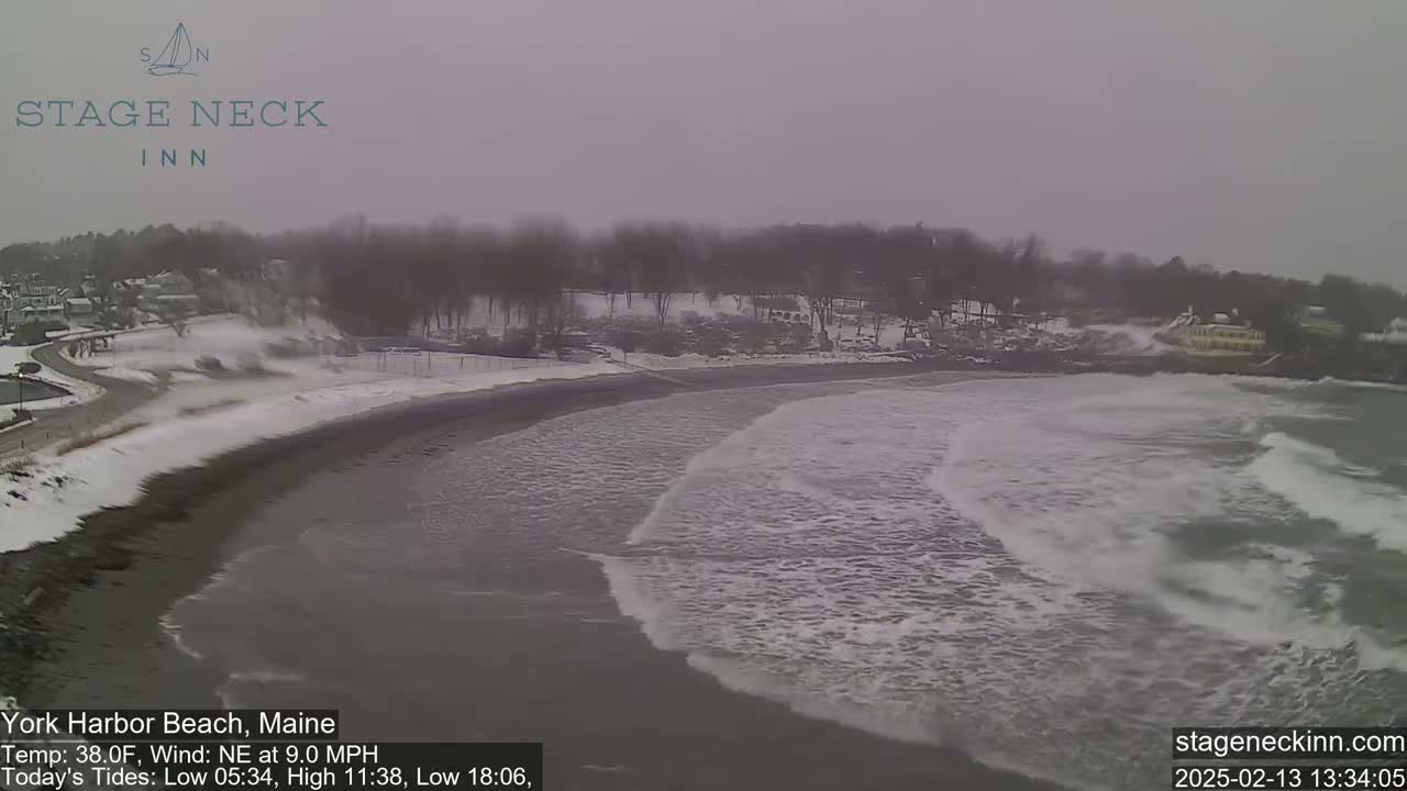 York Harbor Beach Live Cam, Maine USA 