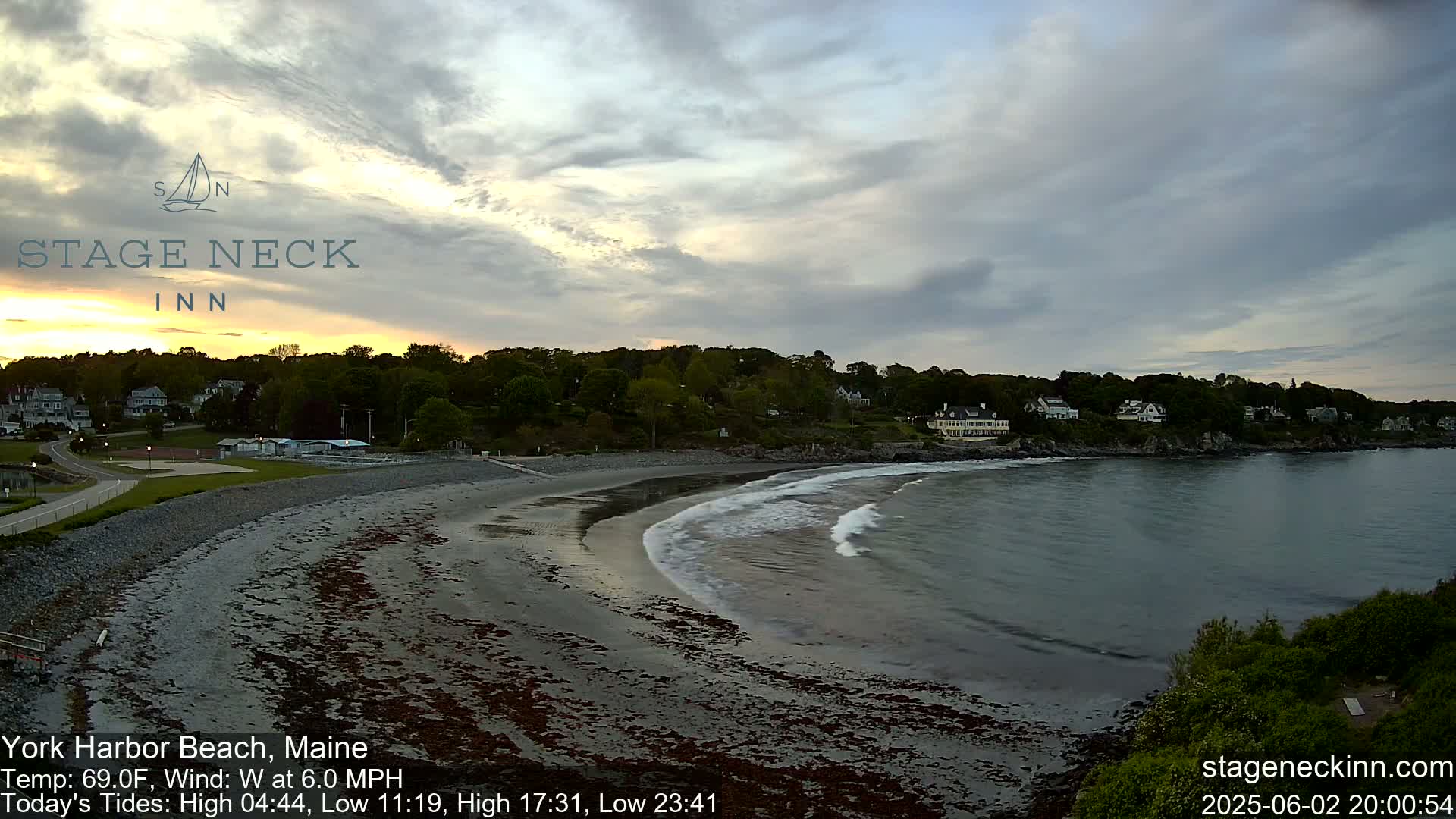 York Harbor Beach Live Cam, Maine USA 