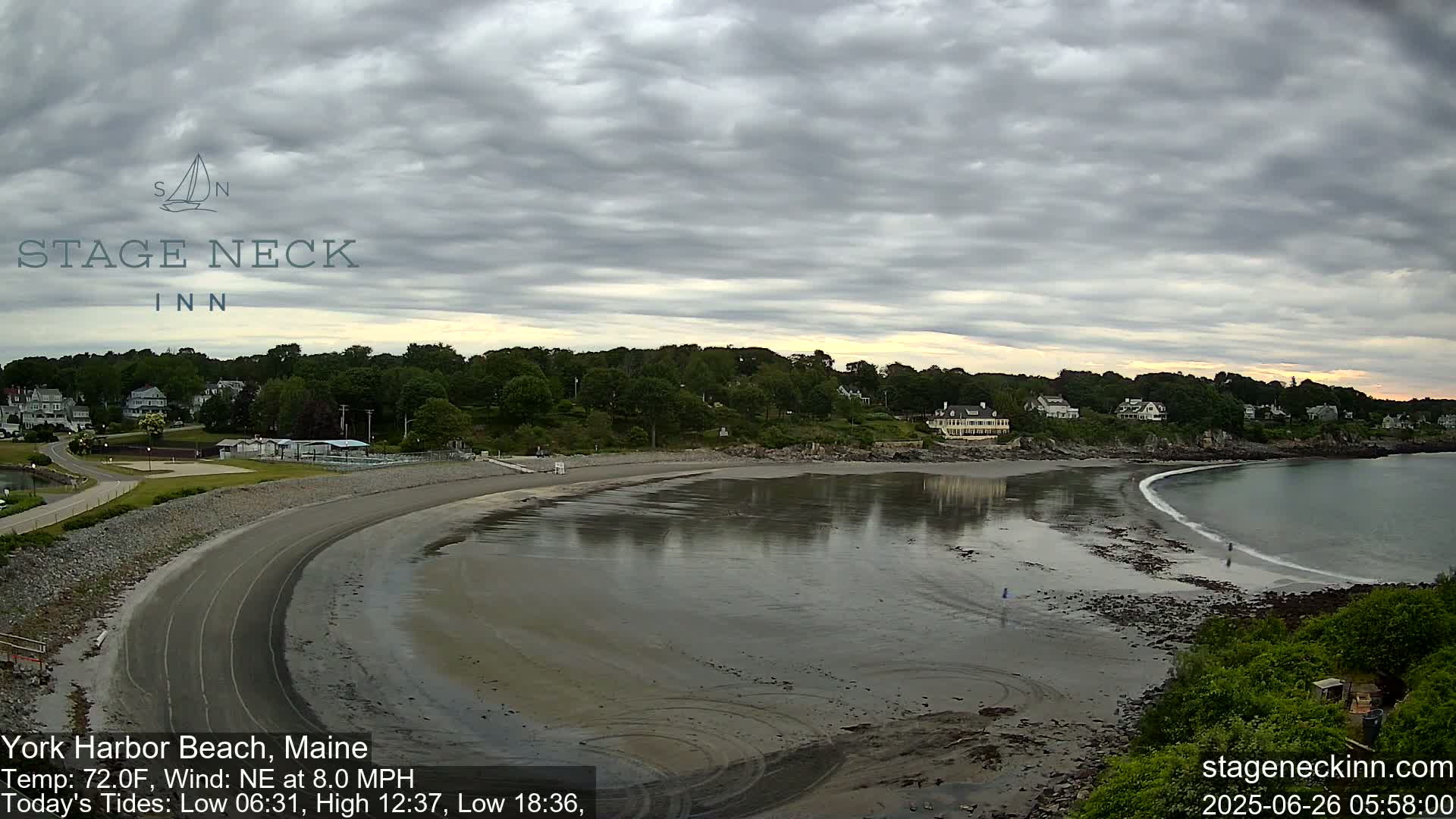York Harbor Beach Live Cam, Maine USA 