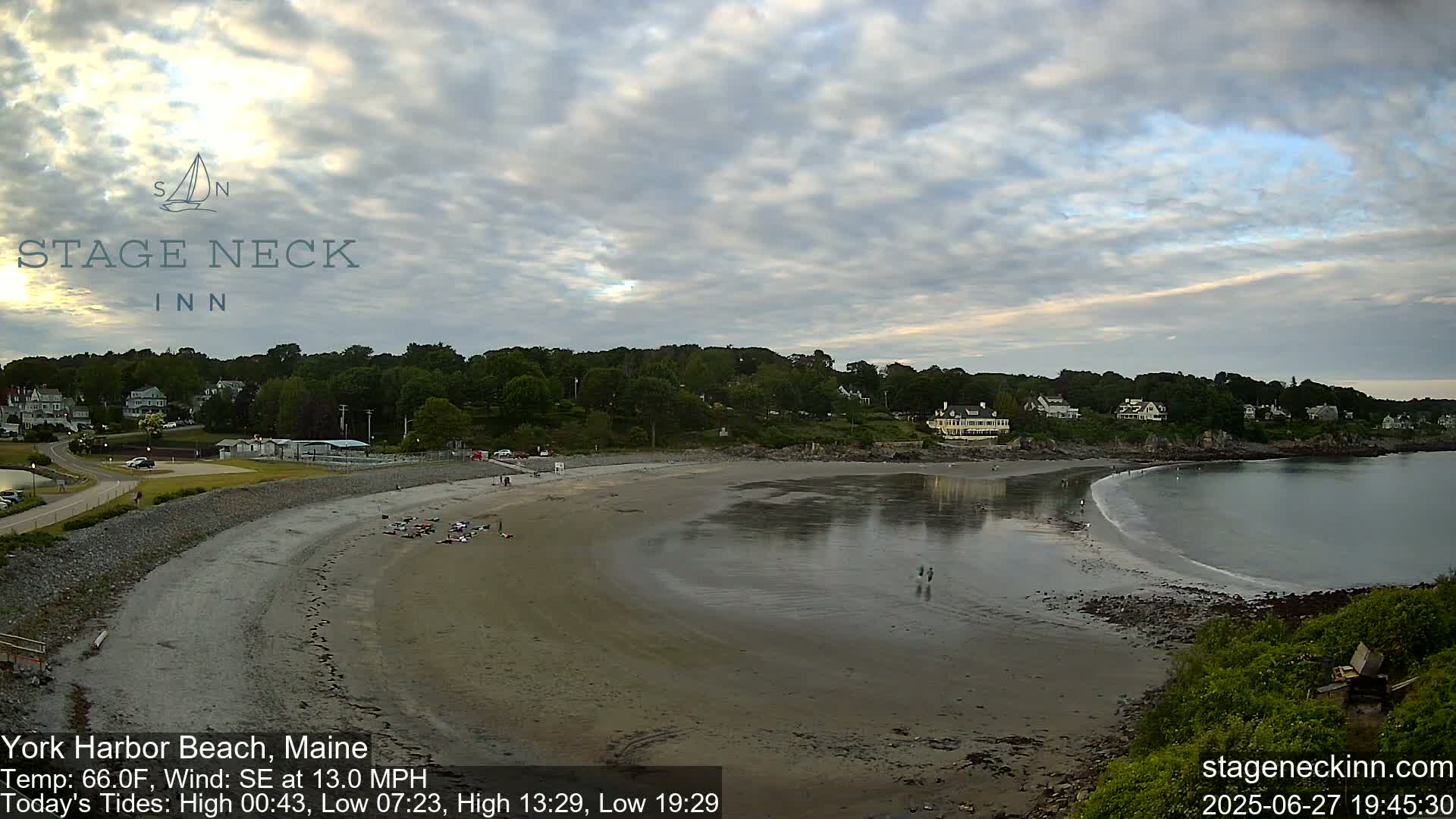 York Harbor Beach Live Cam, Maine USA 